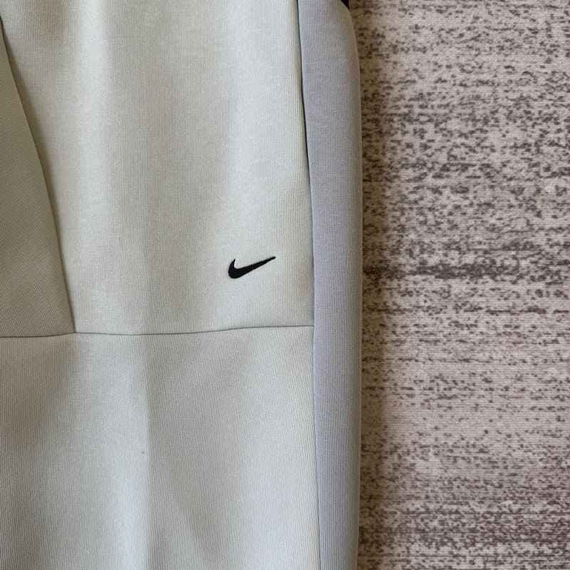 Nike Tech Fleece Pro grey
