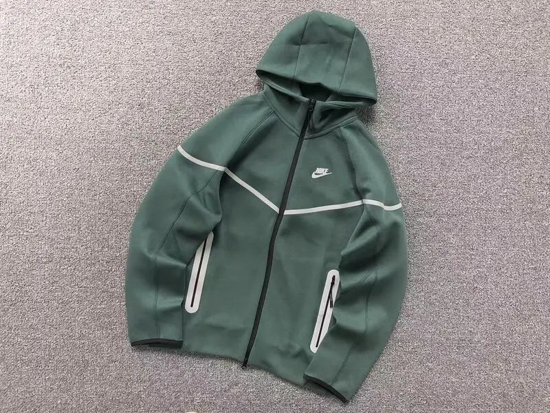 Nike Tech Fleece Green (reflective) -   The Plug 