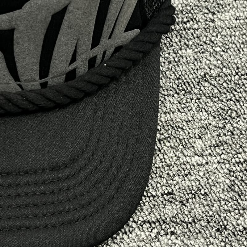 Synaworld Cap Black The Plug