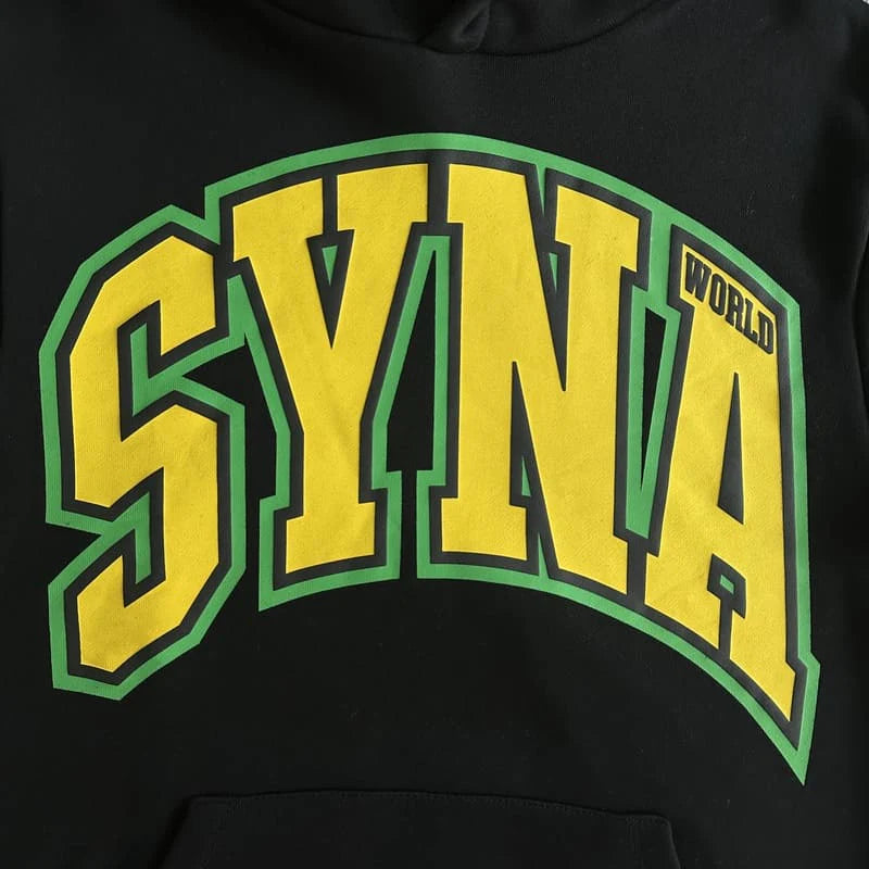 Syna World College Logo Black/Yellow My Store