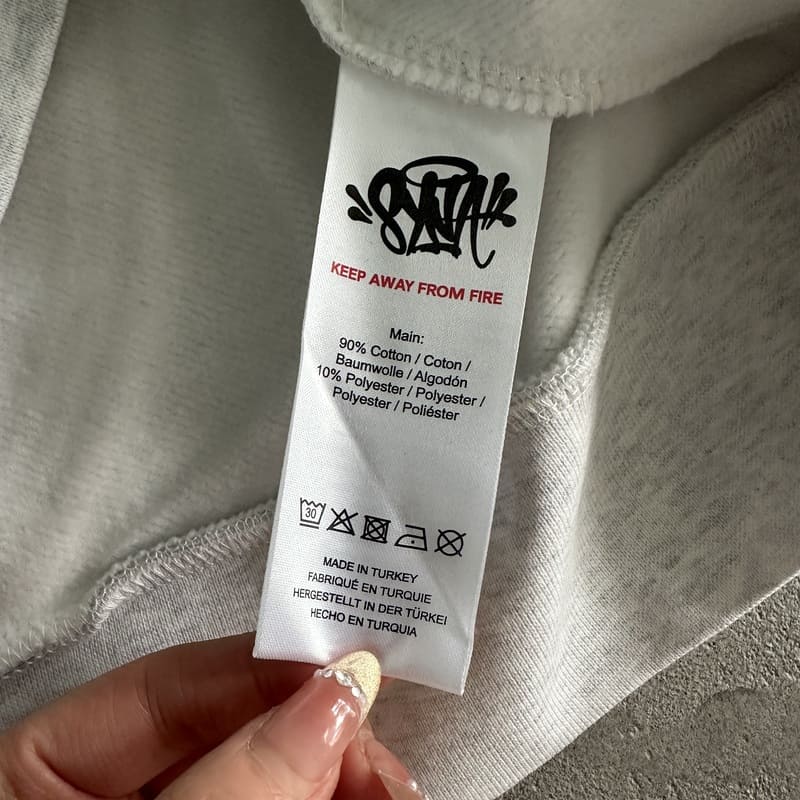Syna World College Logo Grey/Pink My Store